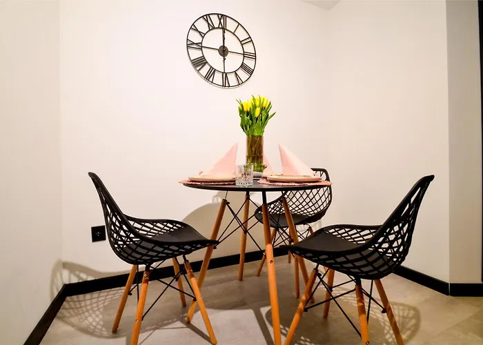 Z Widokiem Na Mniszek By Libertarent